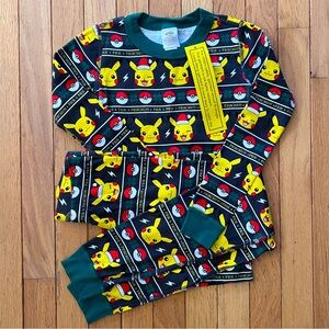 Hanna Andersson Pokémon Pikachu Christmas PJs size 6/7